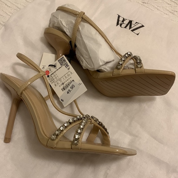 Zara Beige Strappy Sandals with Rhinestone Detail - Picture 3 of 4